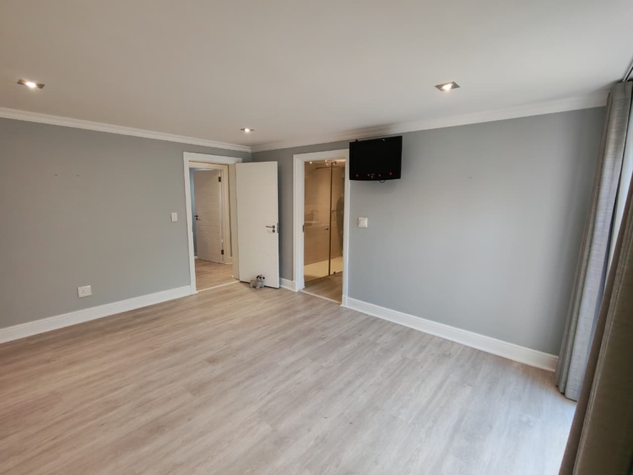 4 Bedroom Property for Sale in Oubaai Western Cape